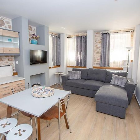 Οniro Comfort Living Ioannina Ngoại thất bức ảnh