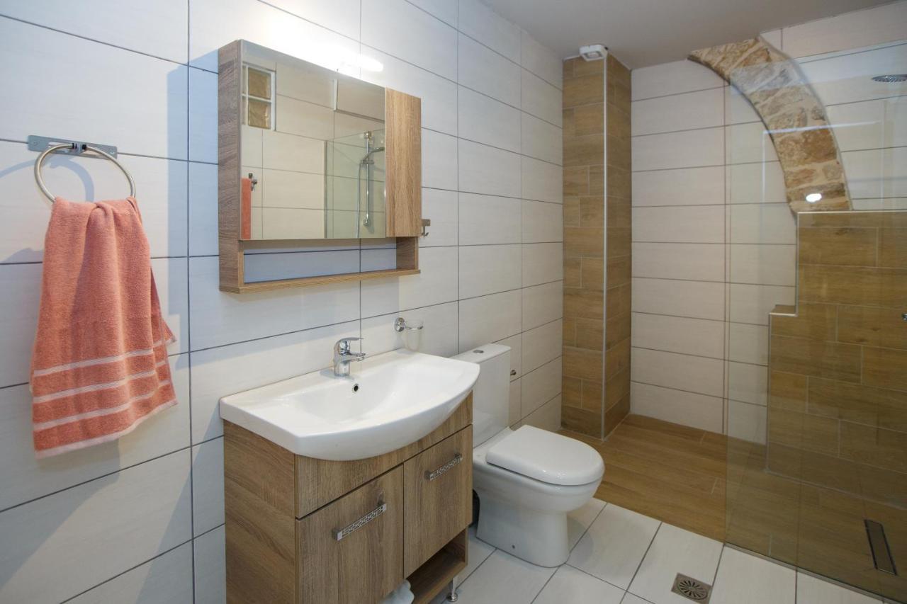 Οniro Comfort Living Ioannina Ngoại thất bức ảnh