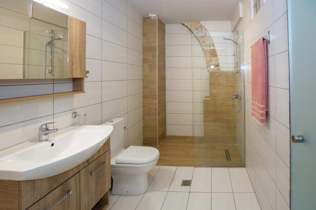 Οniro Comfort Living Ioannina Ngoại thất bức ảnh